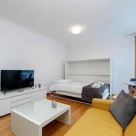 Apartment Estilo En Calle Brasil By
