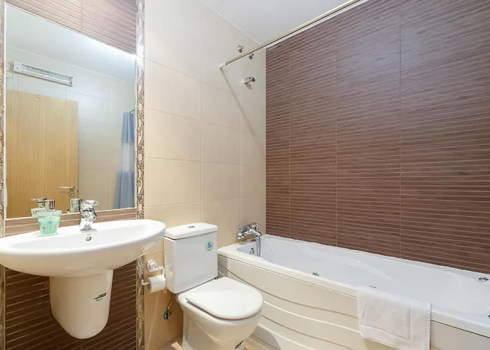 Daire Estilo En Calle Brasil By Vigo